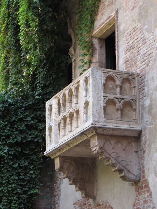 Het balkon bij Casa di Guilietta